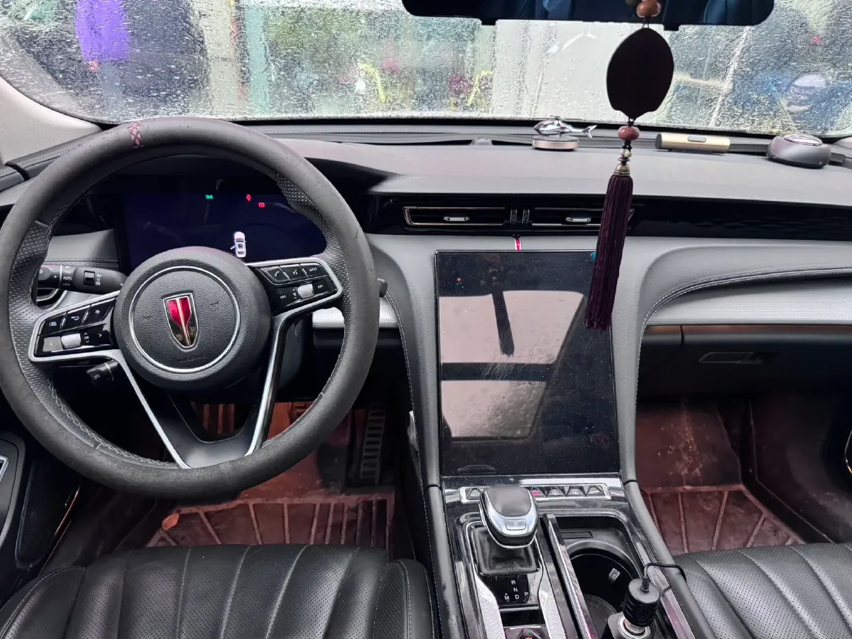 2023 HongQi H5 2.0T 224HP L4 8AT,autocango,china used car exporter,china ev exporter,chinese used car exporter,chinese used ev exporter