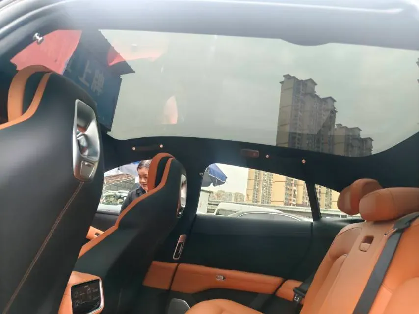 2025 MI YU7 BEV 96.3KWH,autocango,china used car exporter,china ev exporter,chinese used car exporter,chinese used ev exporter