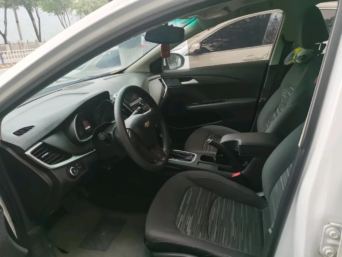 2019 Chevrolet Cavalier 1.5L 113HP L4 6AT,autocango,china used car exporter,china ev exporter,chinese used car exporter,chinese used ev exporter