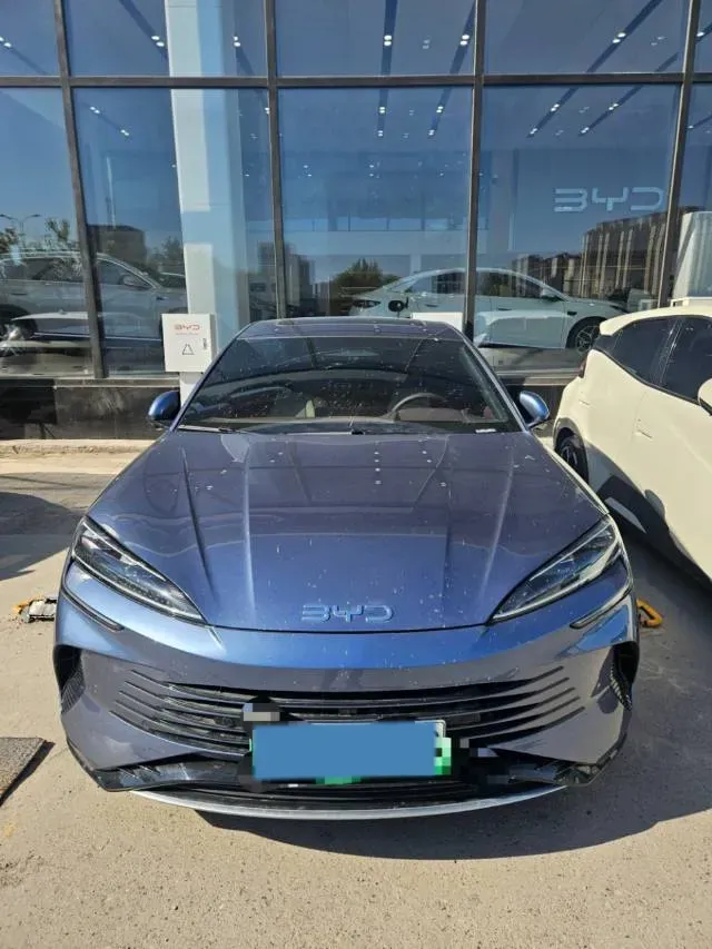 2025 BYD Seal07 DM-i 1.5L 101HP L4 E-CVT PHEV 17.6KWH,autocango,china used car exporter,china ev exporter,chinese used car exporter,chinese used ev exporter