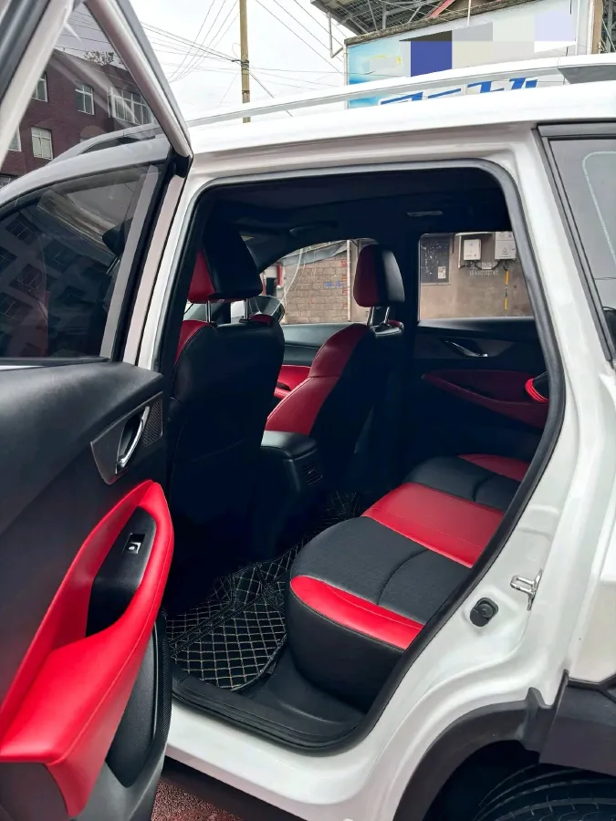 2021 ChangAn CS35 Plus 1.4T 160HP L4 7DCT,autocango,china used car exporter,china ev exporter,chinese used car exporter,chinese used ev exporter