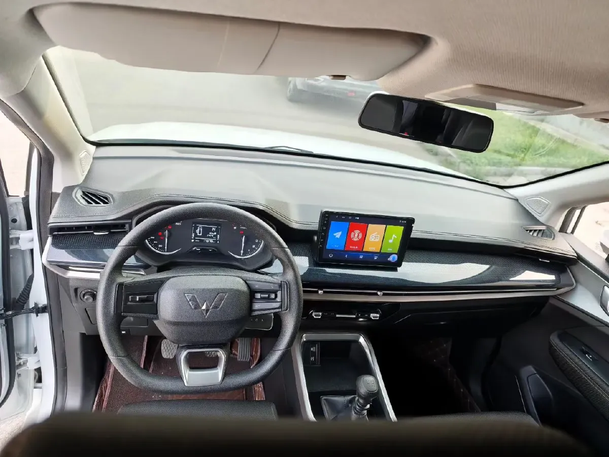 2022 WuLing ZhengChen 2.0L 136HP L4 6MT,autocango,china used car exporter,china ev exporter,chinese used car exporter,chinese used ev exporter