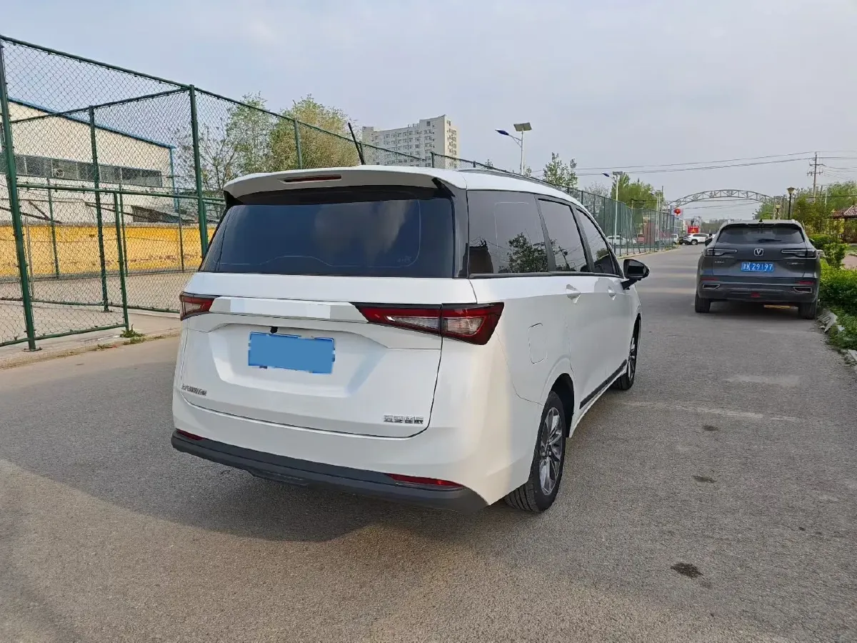 2022 WuLing ZhengChen 2.0L 136HP L4 6MT,autocango,china used car exporter,china ev exporter,chinese used car exporter,chinese used ev exporter