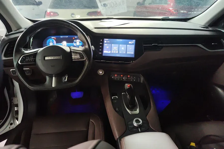 2020 Haval F7 2.0T 224HP L4 7DCT,autocango,china used car exporter,china ev exporter,chinese used car exporter,chinese used ev exporter