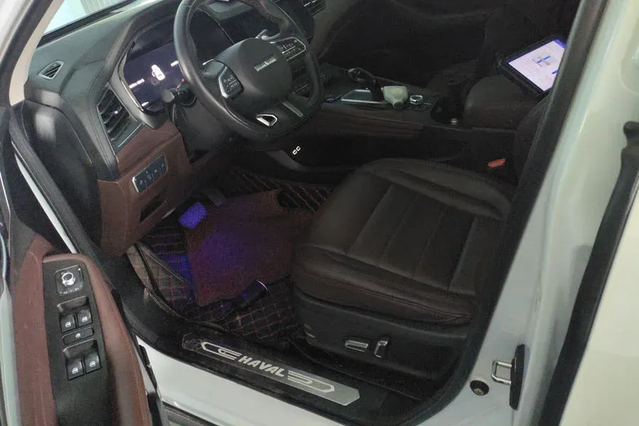 2020 Haval F7 2.0T 224HP L4 7DCT,autocango,china used car exporter,china ev exporter,chinese used car exporter,chinese used ev exporter