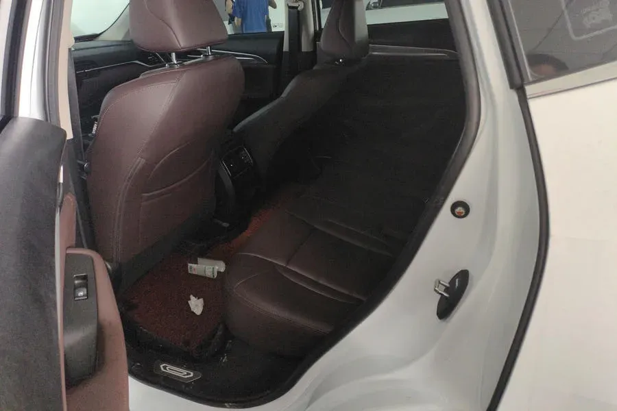 2020 Haval F7 2.0T 224HP L4 7DCT,autocango,china used car exporter,china ev exporter,chinese used car exporter,chinese used ev exporter