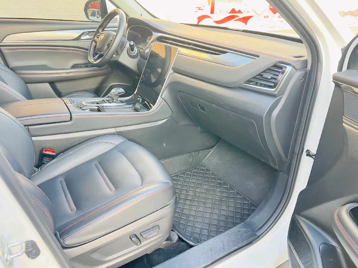 2022 GAC Trumpchi GS4 Plus 2.0T 252HP L4 6AT,autocango,china used car exporter,china ev exporter,chinese used car exporter,chinese used ev exporter