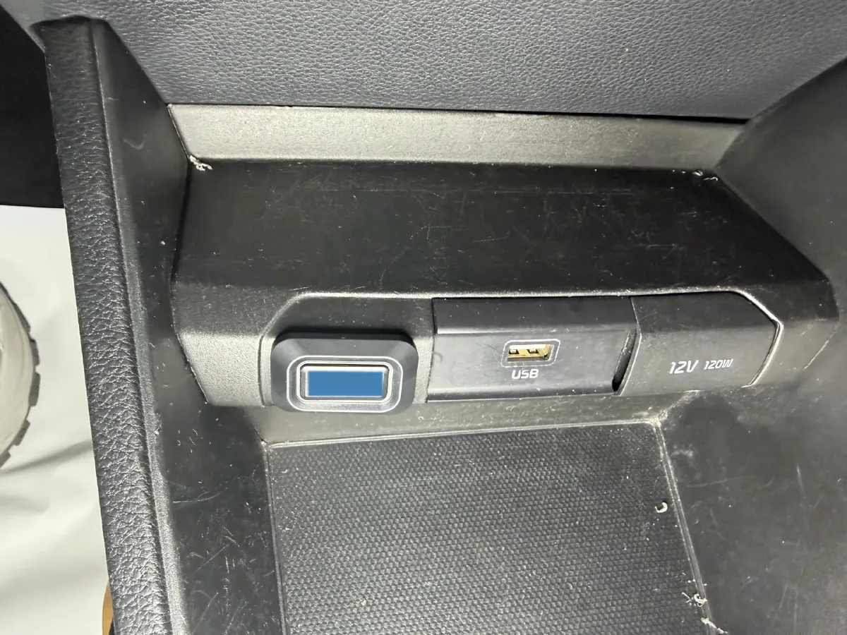 2021 Kia KX1 1.4L 100HP L4 CVT,autocango,china used car exporter,china ev exporter,chinese used car exporter,chinese used ev exporter