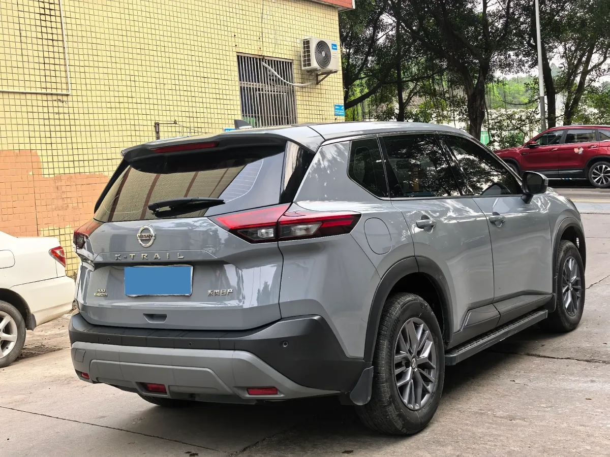 2021 Nissan X-Trail 1.5T 204HP L3 CVT,autocango,china used car exporter,china ev exporter,chinese used car exporter,chinese used ev exporter