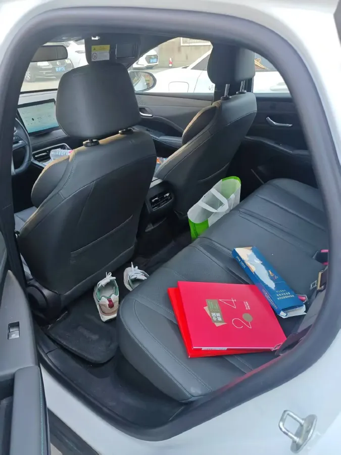 2025 BYD Qin Plus 1.5L 101HP L4 E-CVT PHEV 7.68KWH,autocango,china used car exporter,china ev exporter,chinese used car exporter,chinese used ev exporter