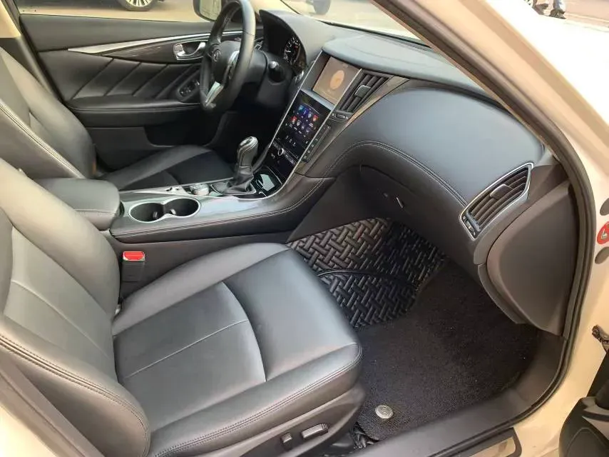 2018 MAXUS G10 2.0T 224HP L4 6AT,autocango,china used car exporter,china ev exporter,chinese used car exporter,chinese used ev exporter