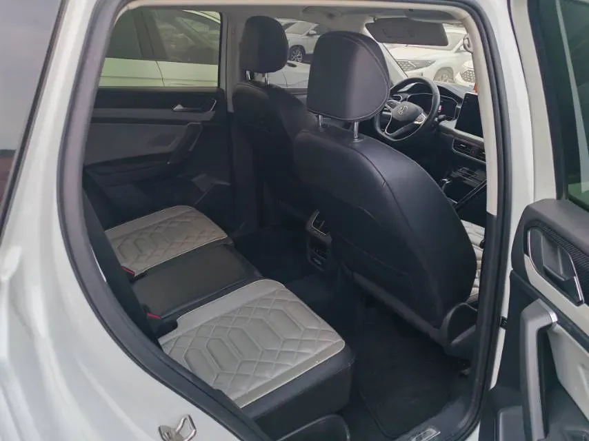 2023 Volkswagen Tayron 2.0T 186HP L4 7DCT,autocango,china used car exporter,china ev exporter,chinese used car exporter,chinese used ev exporter