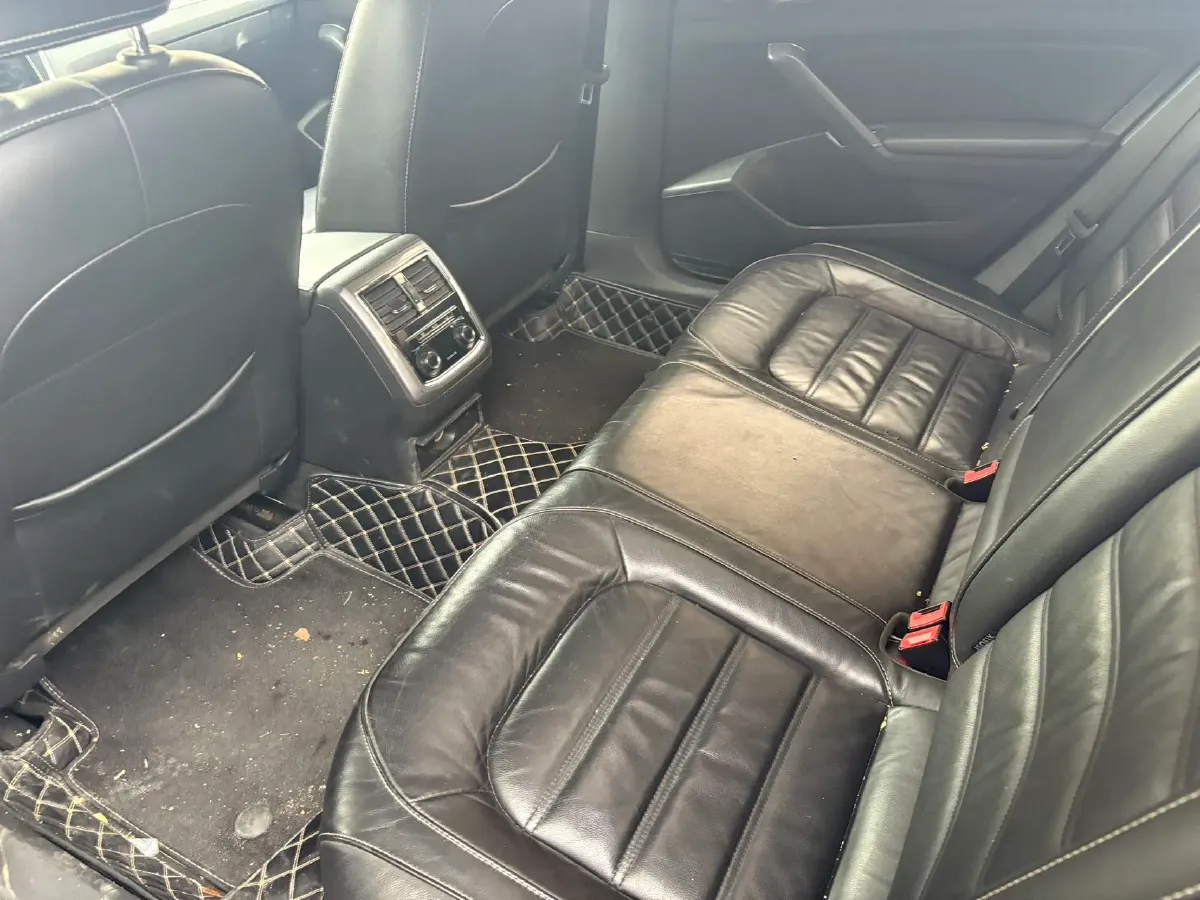 2016 Volkswagen Passat 1.8T 180HP L4 7DCT,autocango,china used car exporter,china ev exporter,chinese used car exporter,chinese used ev exporter