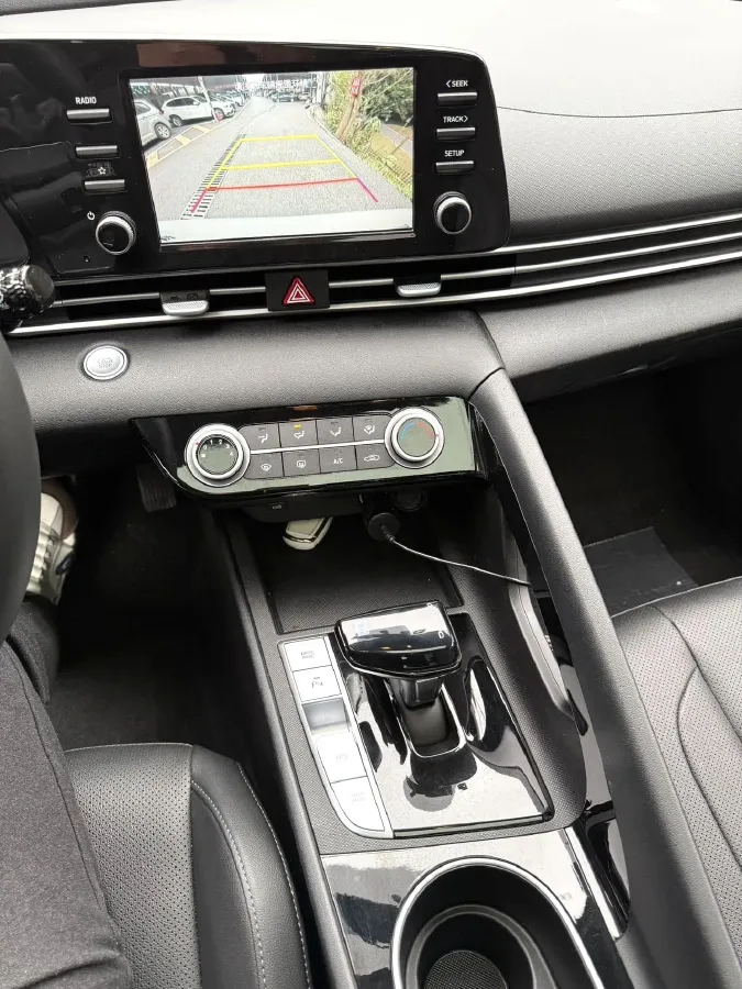 2021 Hyundai Elantra 1.5L 115HP L4 CVT,autocango,china used car exporter,china ev exporter,chinese used car exporter,chinese used ev exporter