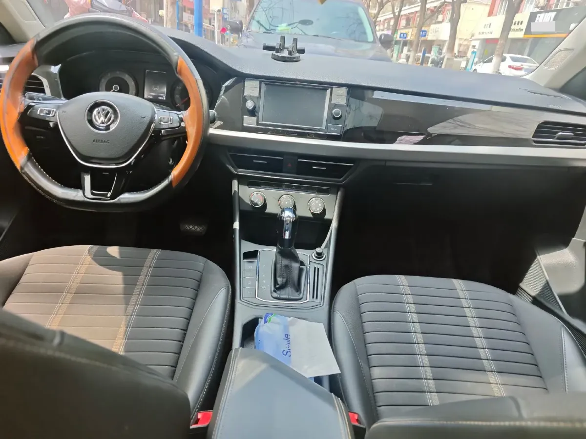 2019 Volkswagen Sagitar 1.2T 116HP L4 7DCT,autocango,china used car exporter,china ev exporter,chinese used car exporter,chinese used ev exporter