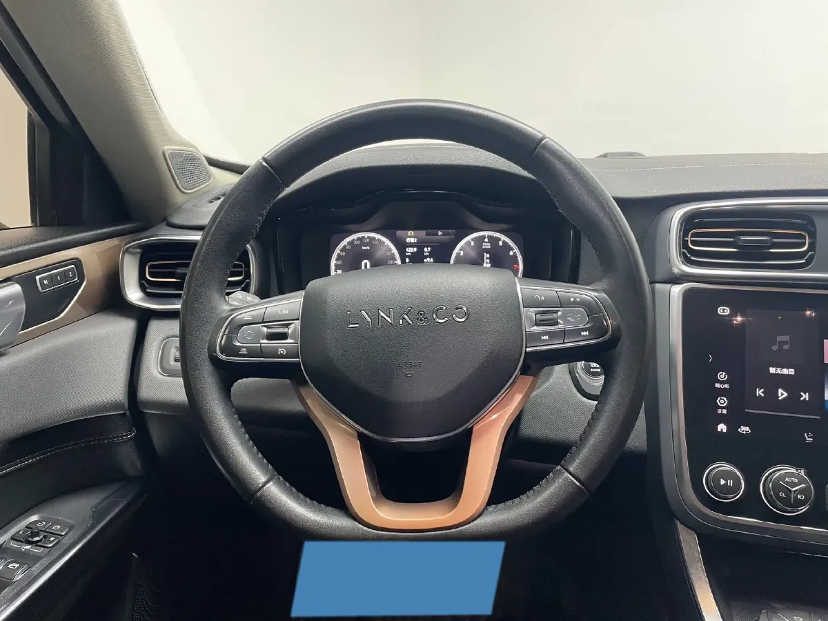 2019 LYNK&CO 01 2.0T 190HP L4 6AT,autocango,china used car exporter,china ev exporter,chinese used car exporter,chinese used ev exporter