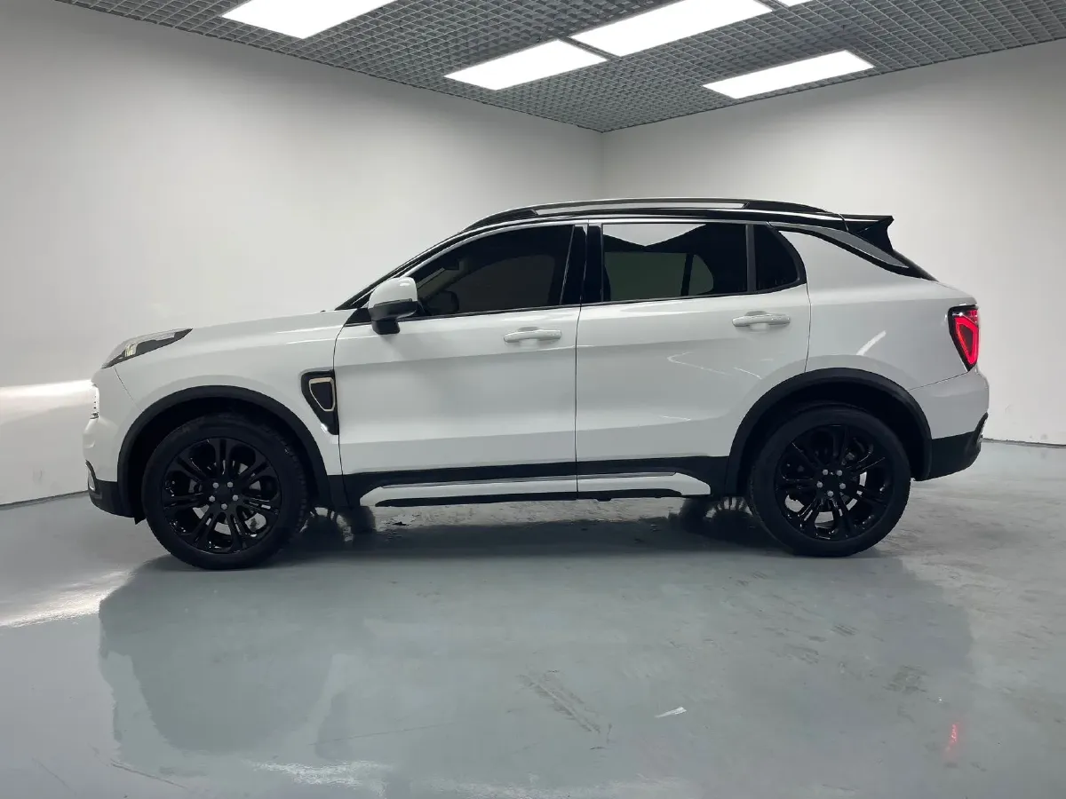 2019 LYNK&CO 01 2.0T 190HP L4 6AT,autocango,china used car exporter,china ev exporter,chinese used car exporter,chinese used ev exporter