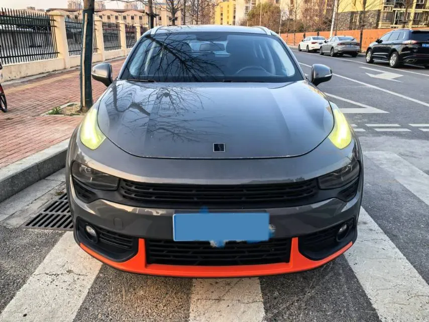 2018 Toyota C-HR 2.0L 171HP L4 CVT,autocango,china used car exporter,china ev exporter,chinese used car exporter,chinese used ev exporter