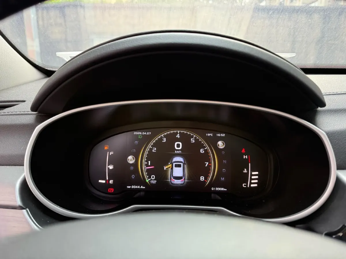 2022 Geely Azkarra 1.8T 184HP L4 7DCT,autocango,china used car exporter,china ev exporter,chinese used car exporter,chinese used ev exporter