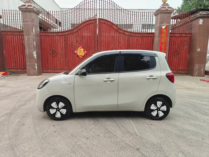 2025 WuLing HongGuang MINI EV BEV 16.2KWH,autocango,china used car exporter,china ev exporter,chinese used car exporter,chinese used ev exporter
