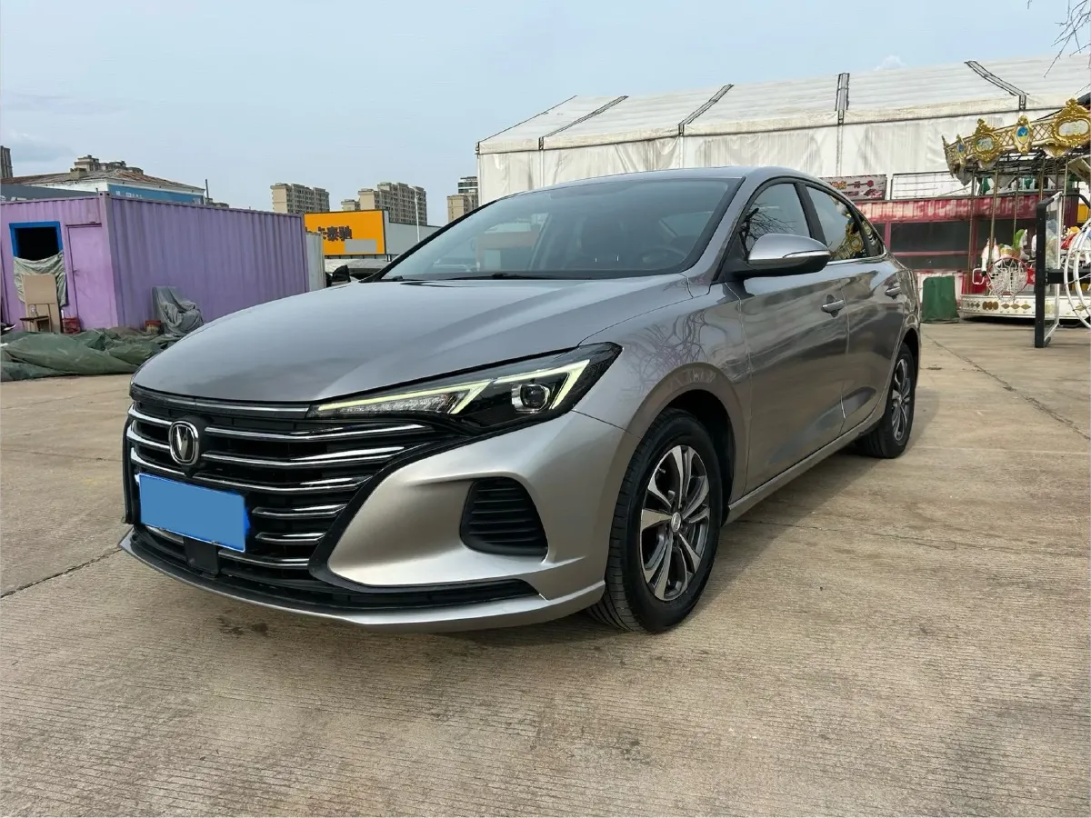 2020 ChangAn Eado 1.6L 128HP L4 5MT,autocango,china used car exporter,china ev exporter,chinese used car exporter,chinese used ev exporter