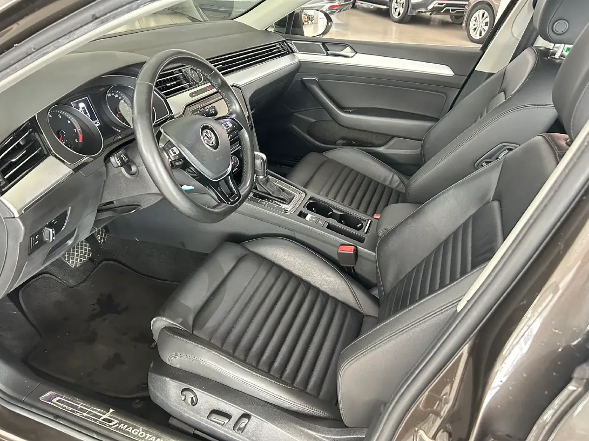 2019 Chevrolet Malibu XL 2.0T 241HP L4 9AT,autocango,china used car exporter,china ev exporter,chinese used car exporter,chinese used ev exporter