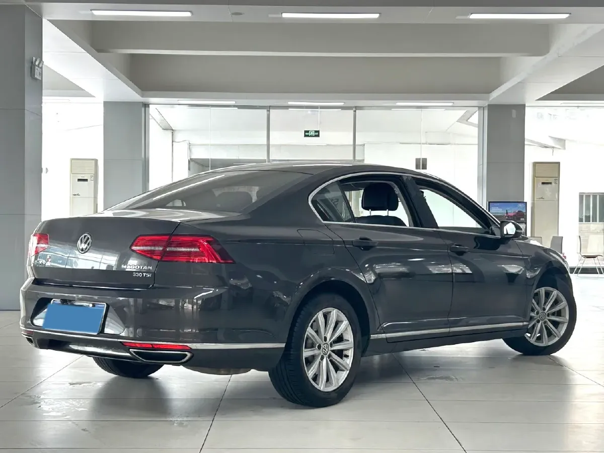 2019 Chevrolet Malibu XL 2.0T 241HP L4 9AT,autocango,china used car exporter,china ev exporter,chinese used car exporter,chinese used ev exporter