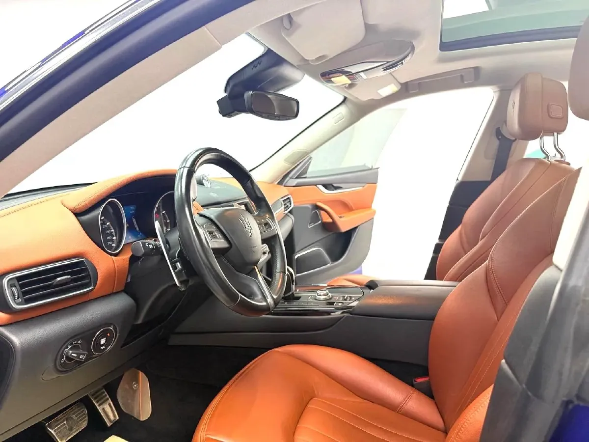 2018 Jaguar XJ 3.0T 340HP V6 8AT,autocango,china used car exporter,china ev exporter,chinese used car exporter,chinese used ev exporter