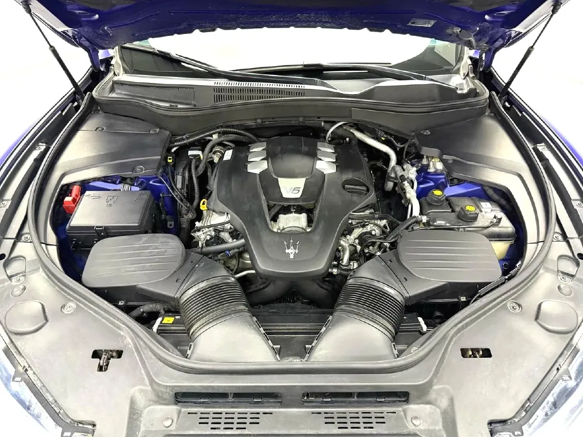 2018 Jaguar XJ 3.0T 340HP V6 8AT,autocango,china used car exporter,china ev exporter,chinese used car exporter,chinese used ev exporter