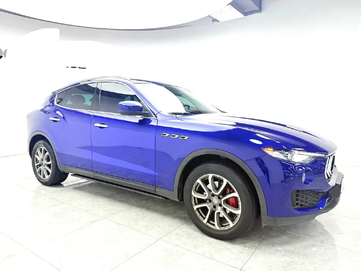 2018 Jaguar XJ 3.0T 340HP V6 8AT,autocango,china used car exporter,china ev exporter,chinese used car exporter,chinese used ev exporter