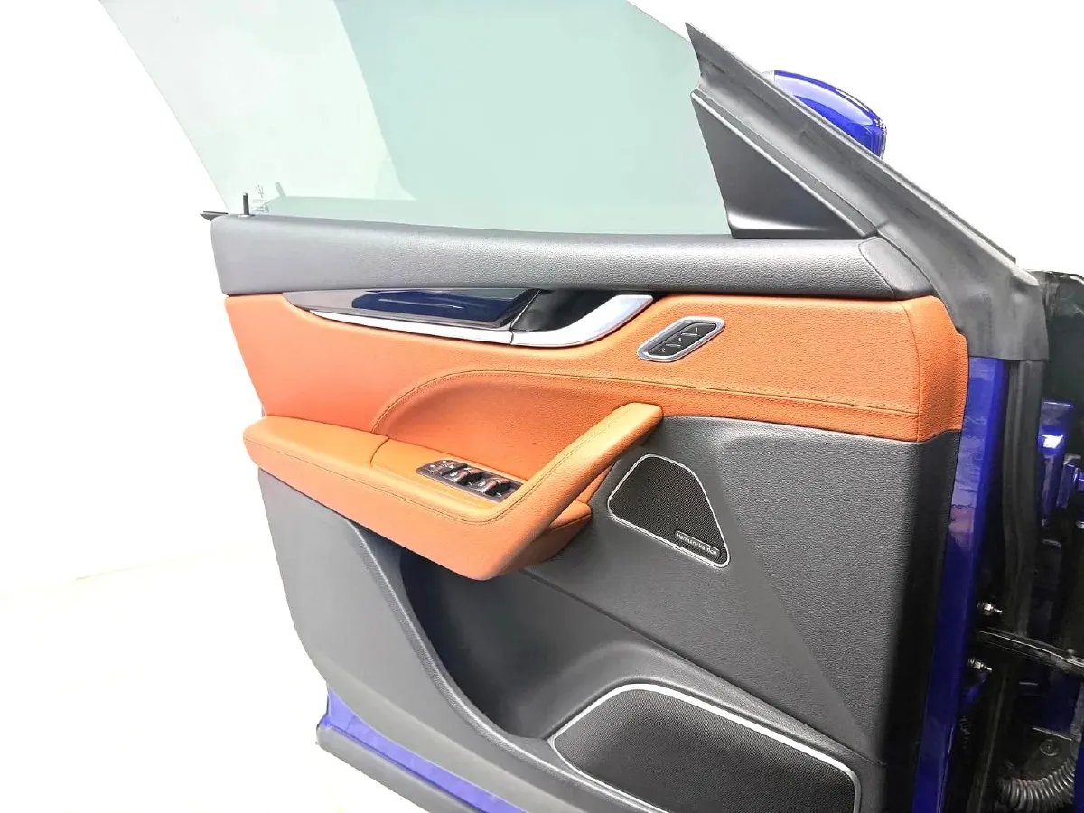 2018 Jaguar XJ 3.0T 340HP V6 8AT,autocango,china used car exporter,china ev exporter,chinese used car exporter,chinese used ev exporter