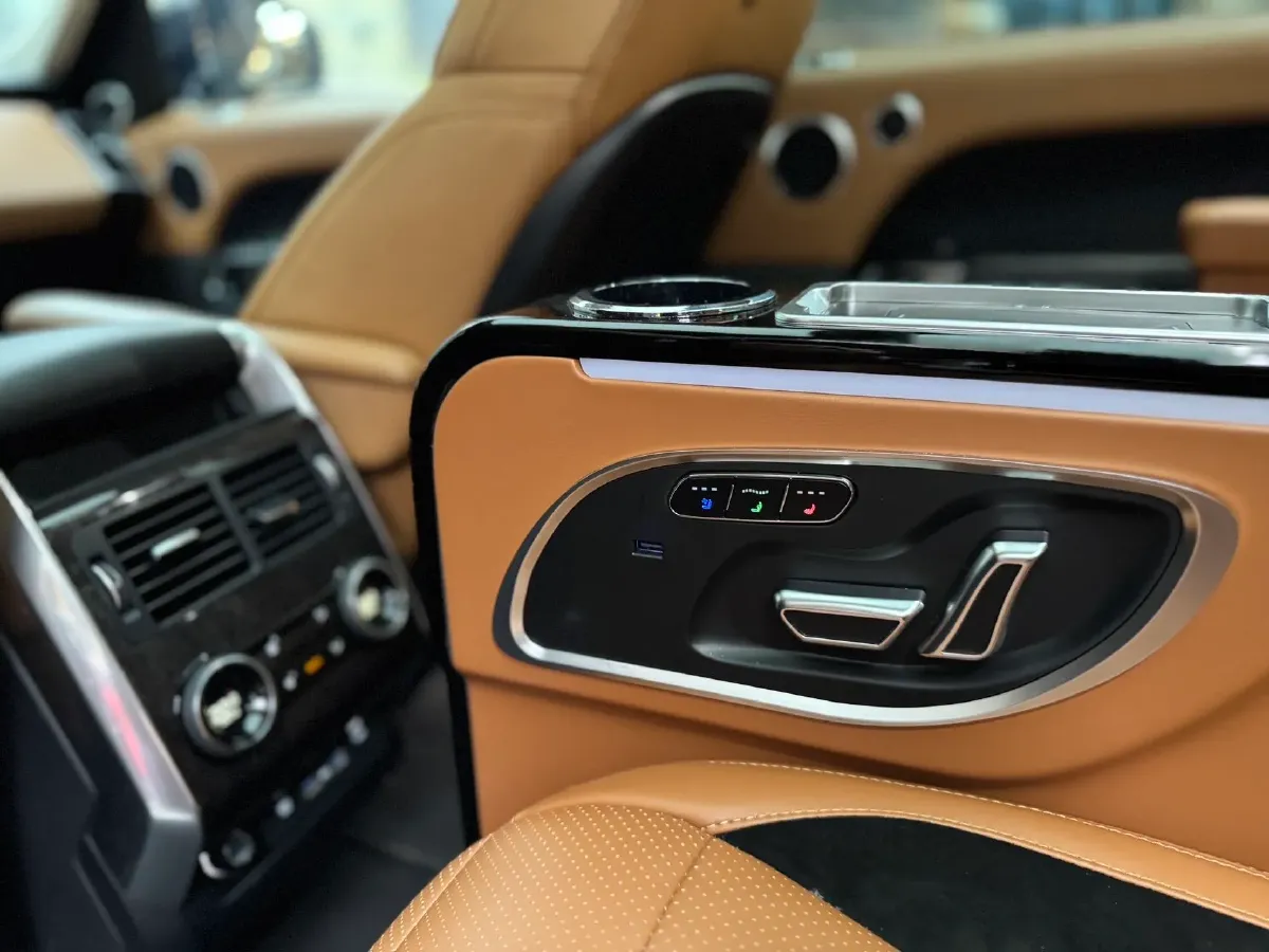 2021 Land Rover Range Rover Sport 3.0T 360HP L6 8AT,autocango,china used car exporter,china ev exporter,chinese used car exporter,chinese used ev exporter