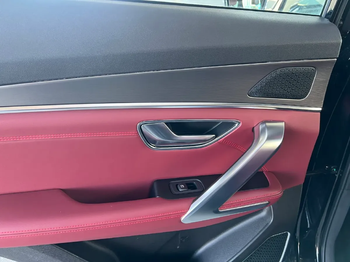 2024 Jetour X70 Plus 1.5T 156HP L4 6DCT,autocango,china used car exporter,china ev exporter,chinese used car exporter,chinese used ev exporter