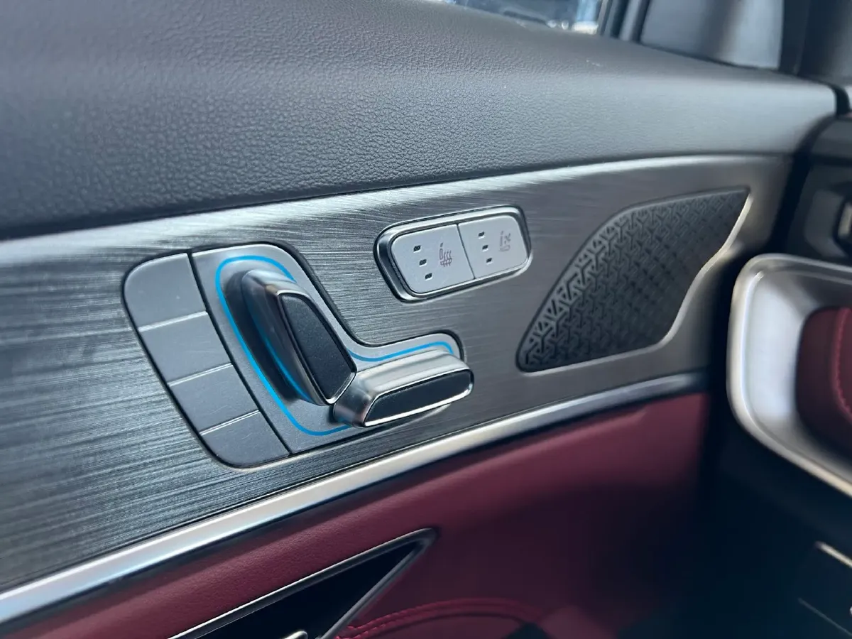 2024 Jetour X70 Plus 1.5T 156HP L4 6DCT,autocango,china used car exporter,china ev exporter,chinese used car exporter,chinese used ev exporter