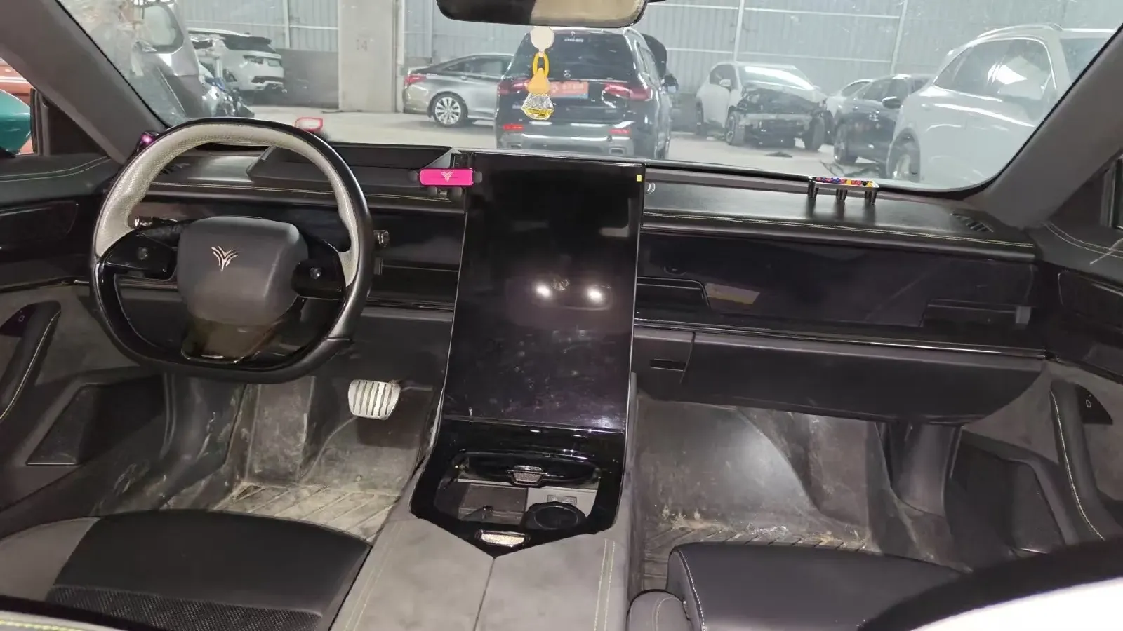 2022 Neta S BEV 91KWH,autocango,china used car exporter,china ev exporter,chinese used car exporter,chinese used ev exporter