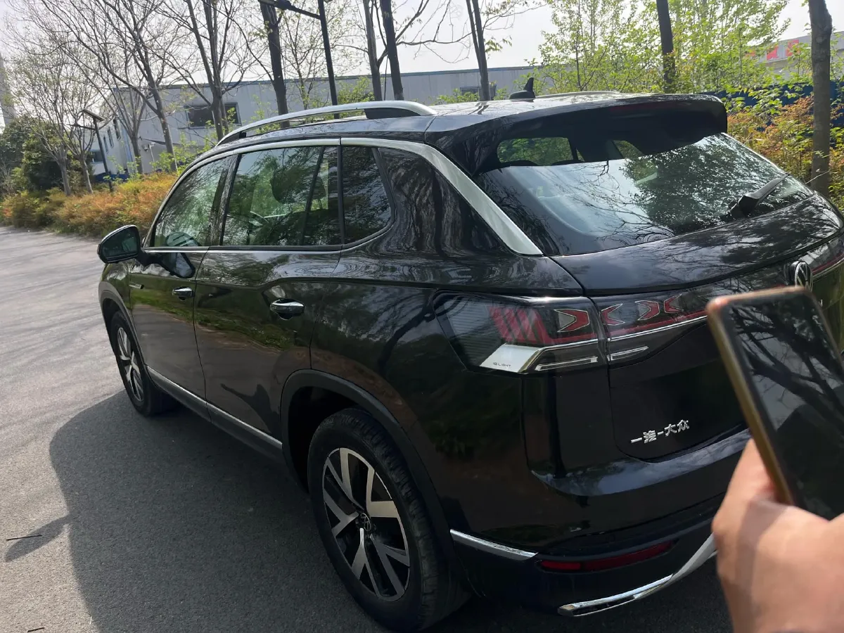 2023 Volkswagen Tayron 2.0T 186HP L4 7DCT,autocango,china used car exporter,china ev exporter,chinese used car exporter,chinese used ev exporter