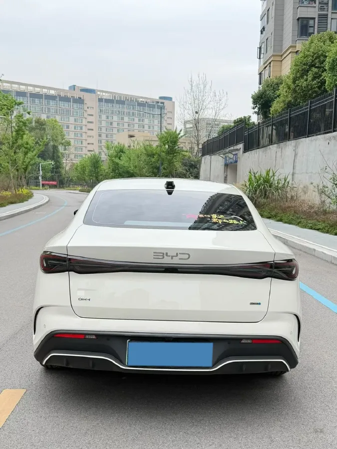 2025 BYD Seal06 1.5L 101HP L4 E-CVT PHEV 15.87KWH,autocango,china used car exporter,china ev exporter,chinese used car exporter,chinese used ev exporter