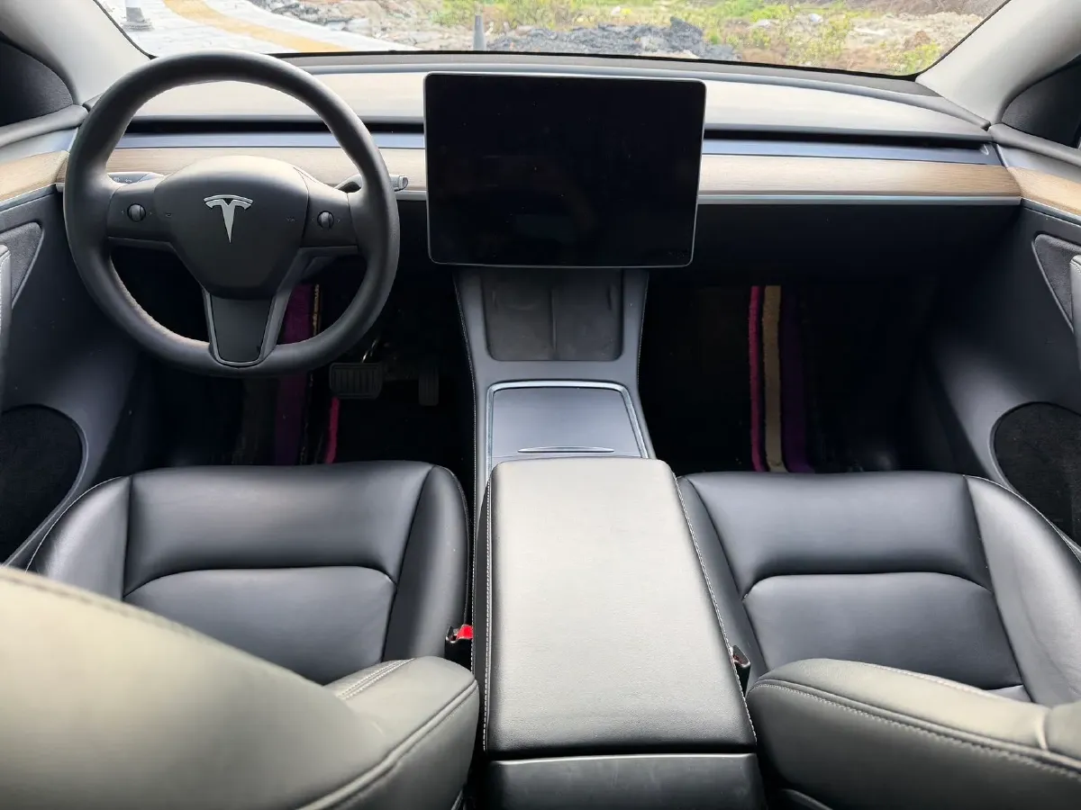 2022 Tesla Model Y BEV 60KWH,autocango,china used car exporter,china ev exporter,chinese used car exporter,chinese used ev exporter