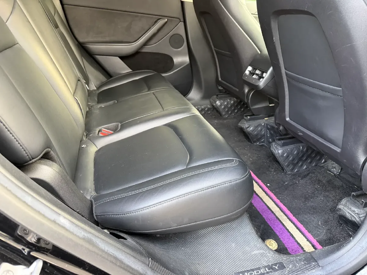 2022 Tesla Model Y BEV 60KWH,autocango,china used car exporter,china ev exporter,chinese used car exporter,chinese used ev exporter