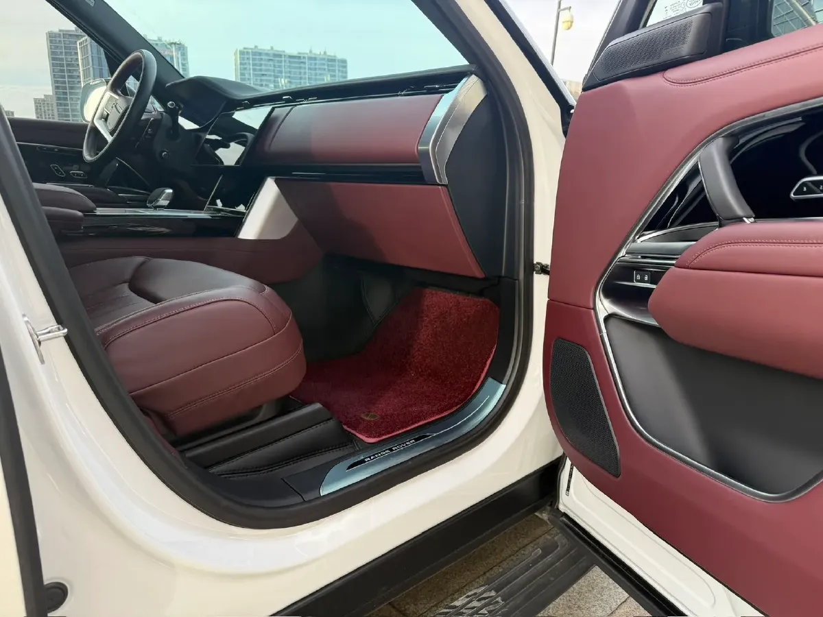 2024 Land Rover Range Rover 3.0T 400HP L6 8AT,autocango,china used car exporter,china ev exporter,chinese used car exporter,chinese used ev exporter