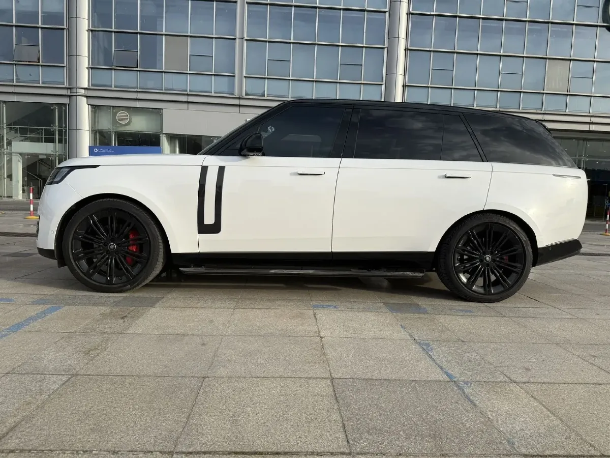 2024 Land Rover Range Rover 3.0T 400HP L6 8AT,autocango,china used car exporter,china ev exporter,chinese used car exporter,chinese used ev exporter