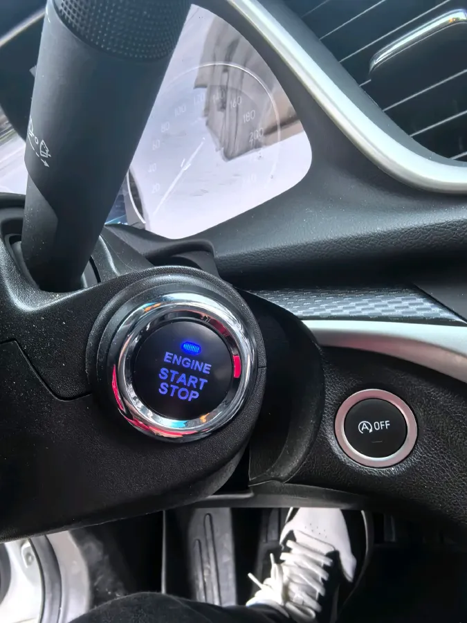 2021 Buick Excelle 1.5L 113HP L4 6AT,autocango,china used car exporter,china ev exporter,chinese used car exporter,chinese used ev exporter