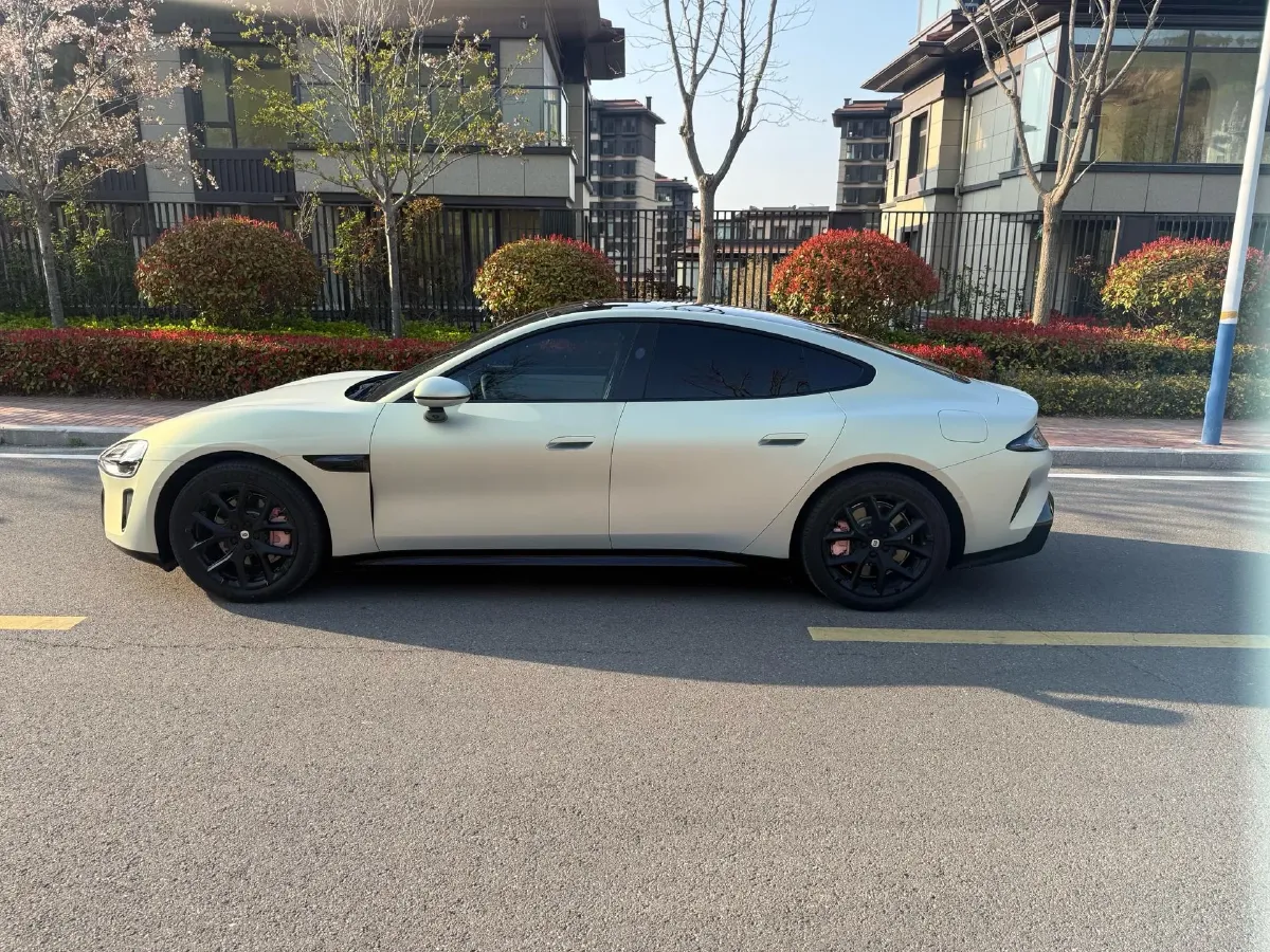 2024 MI SU7 BEV 73.6KWH,autocango,china used car exporter,china ev exporter,chinese used car exporter,chinese used ev exporter