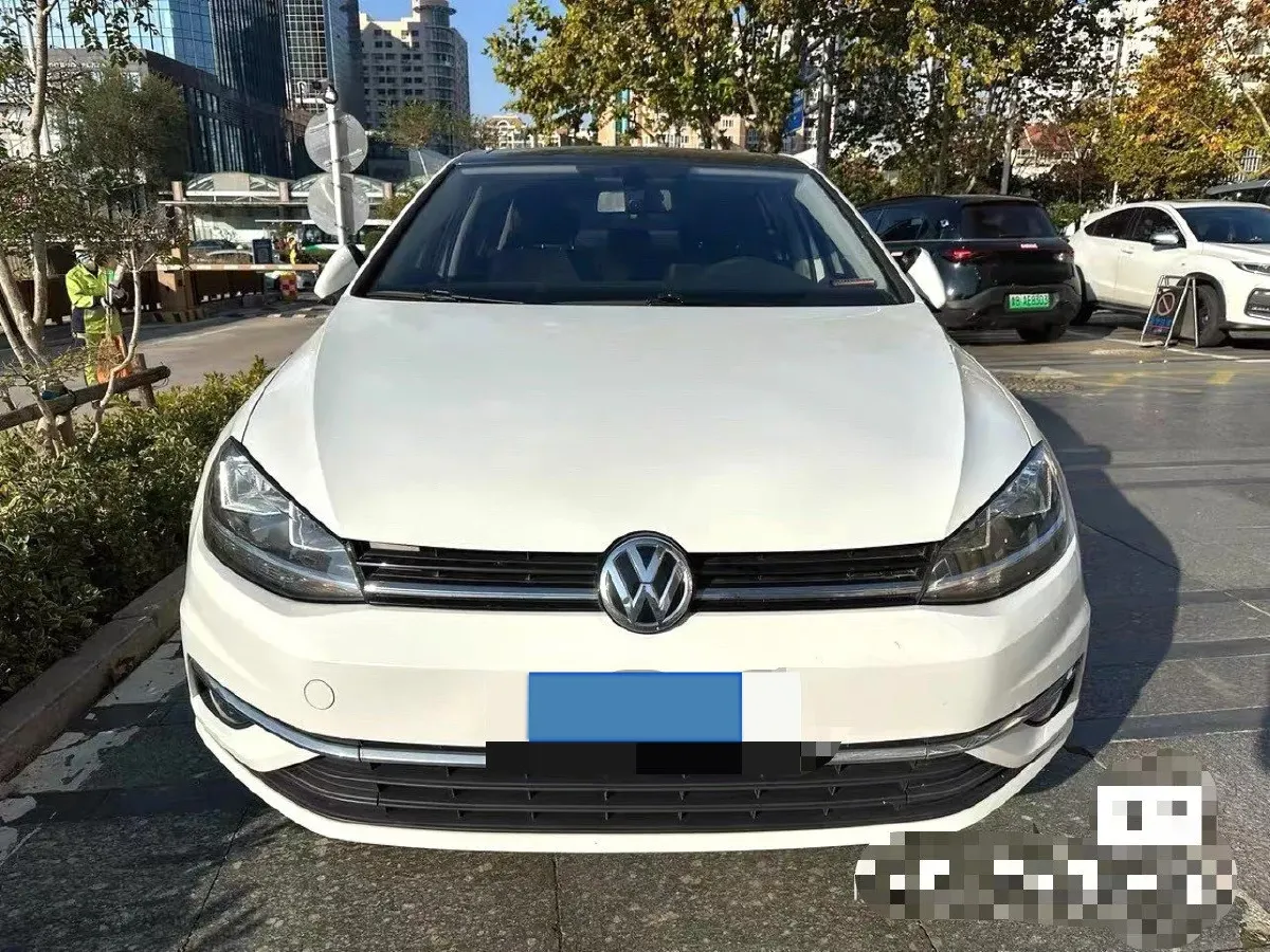 2020 Volkswagen Golf 1.2T 116HP L4 7DCT,autocango,china used car exporter,china ev exporter,chinese used car exporter,chinese used ev exporter
