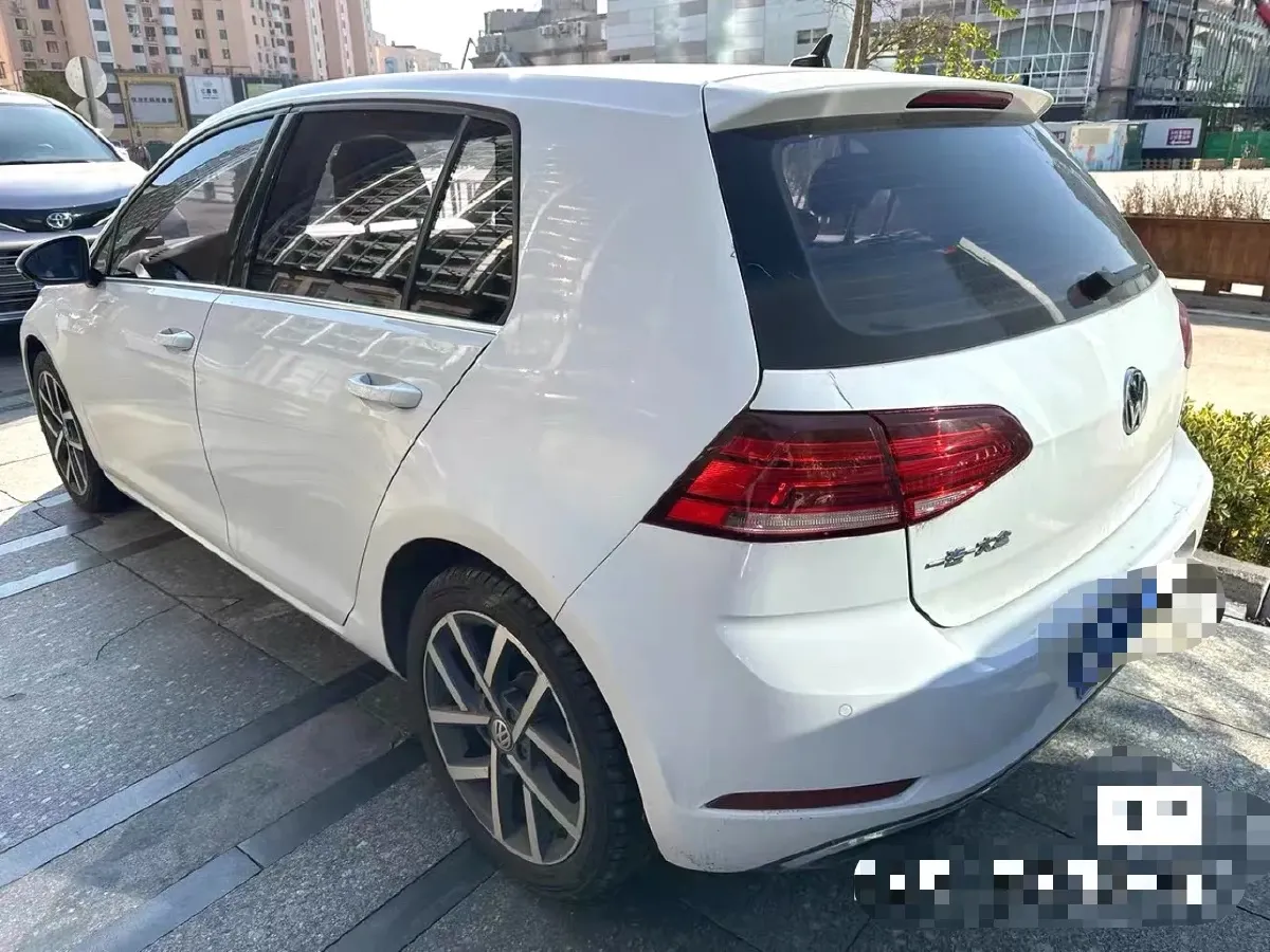 2020 Volkswagen Golf 1.2T 116HP L4 7DCT,autocango,china used car exporter,china ev exporter,chinese used car exporter,chinese used ev exporter