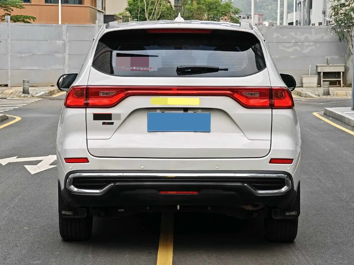 2021 Haval M6 1.5T 150HP L4 7DCT,autocango,china used car exporter,china ev exporter,chinese used car exporter,chinese used ev exporter