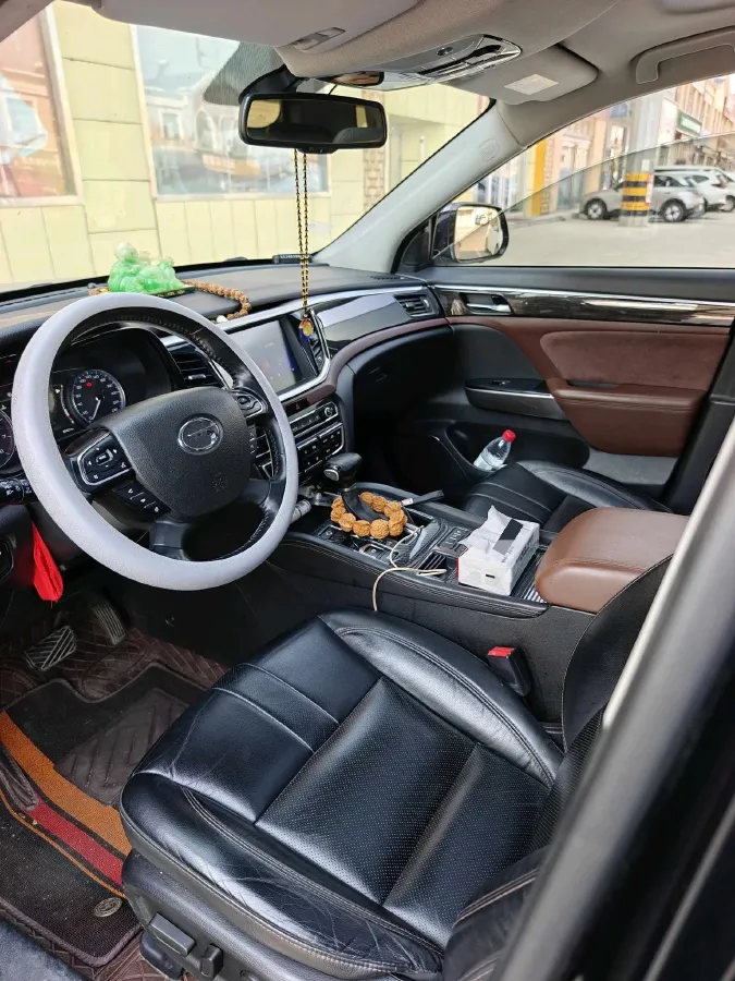 2017 GAC Trumpchi GS8 2.0T 201HP L4 6AT,autocango,china used car exporter,china ev exporter,chinese used car exporter,chinese used ev exporter