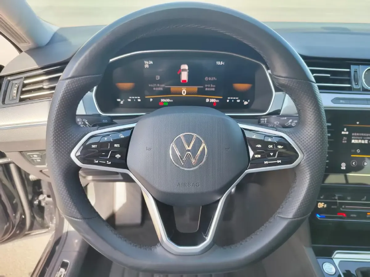 2023 Volkswagen Magotan 2.0T 186HP L4 7DCT,autocango,china used car exporter,china ev exporter,chinese used car exporter,chinese used ev exporter