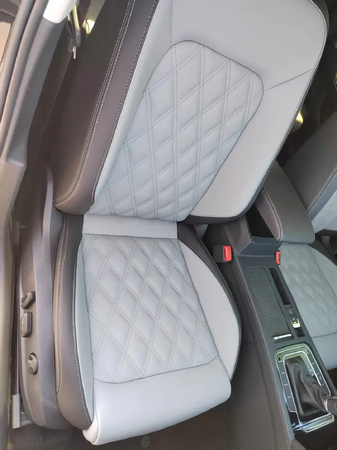 2023 Volkswagen Magotan 2.0T 186HP L4 7DCT,autocango,china used car exporter,china ev exporter,chinese used car exporter,chinese used ev exporter