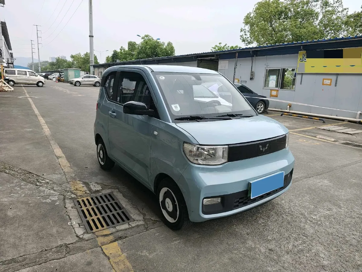 2022 WuLing HongGuang MINI EV BEV 13.9KWH,autocango,china used car exporter,china ev exporter,chinese used car exporter,chinese used ev exporter